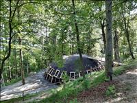 prižig kope velikanke na oglarski domačiji Medved